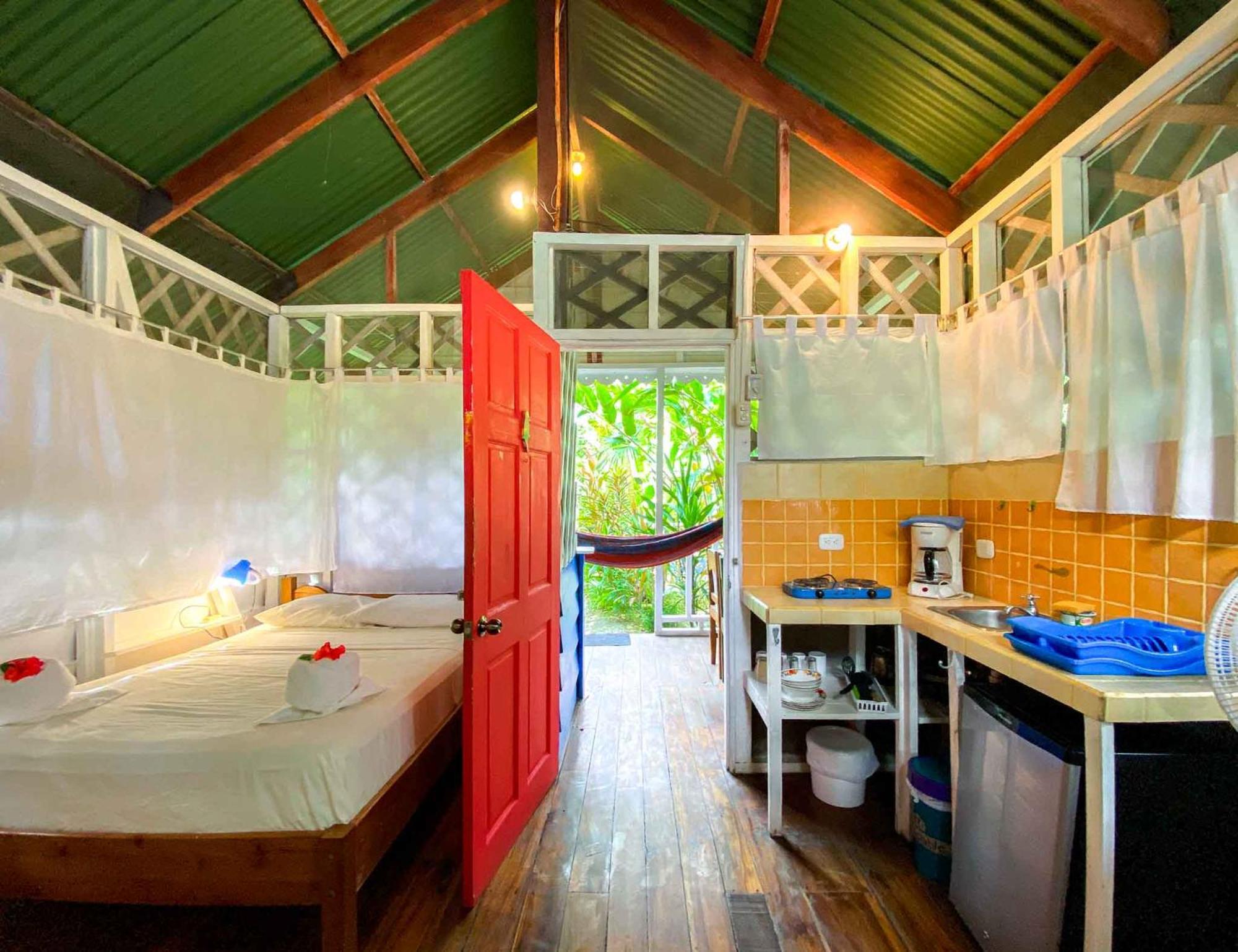 Hotel Casitas Mar Y Luz Puerto Viejo de Talamanca Δωμάτιο φωτογραφία